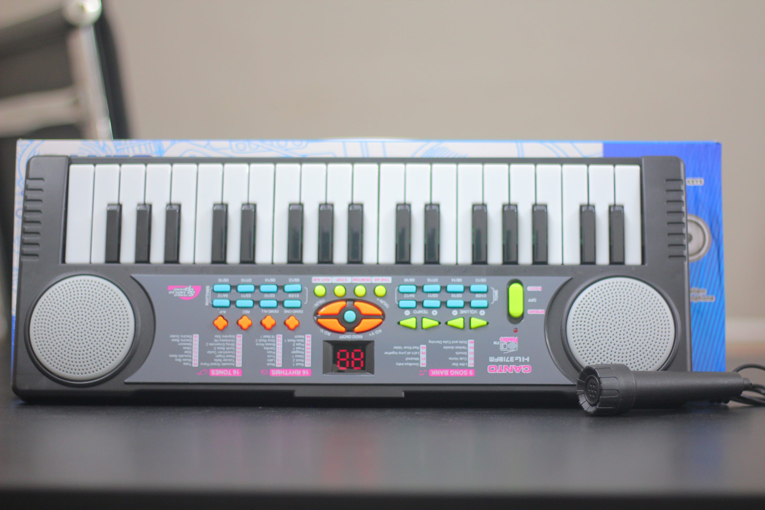 Canto Electronic Keyboard with Mic - Image 7